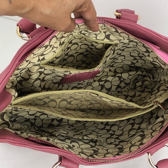 Coach Bag - Picture 9 of 16